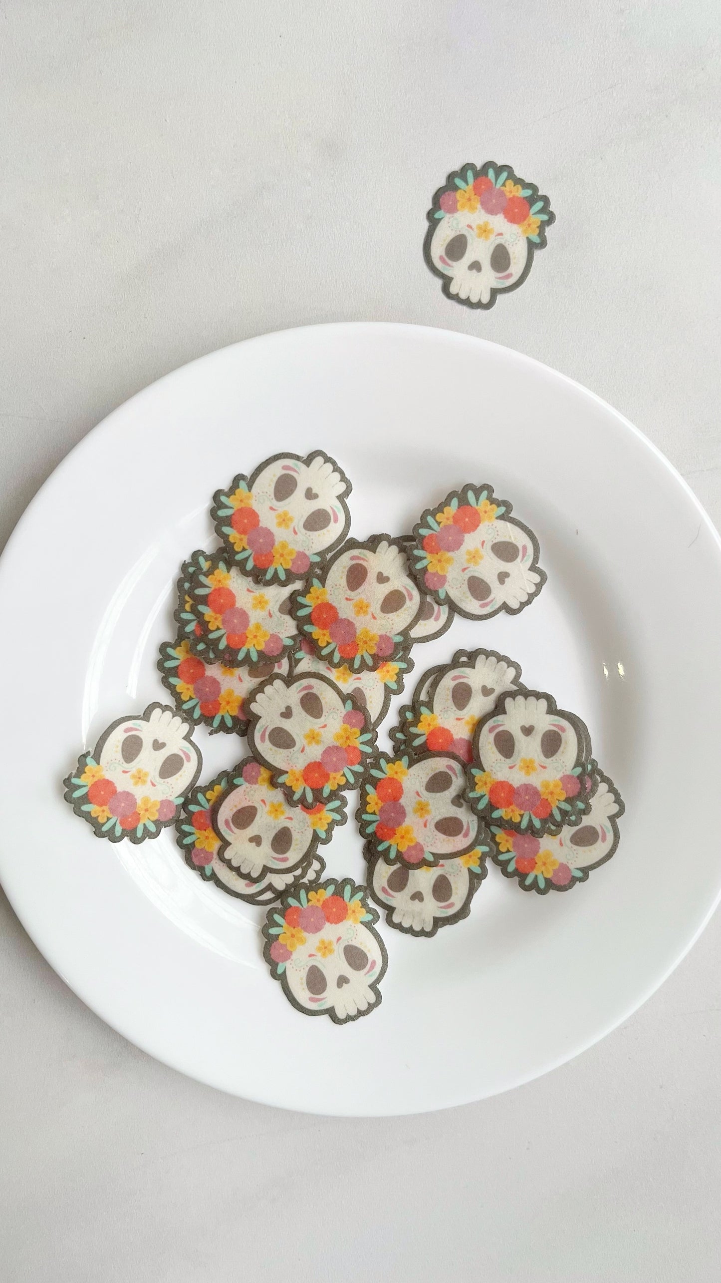 Calavera con flores