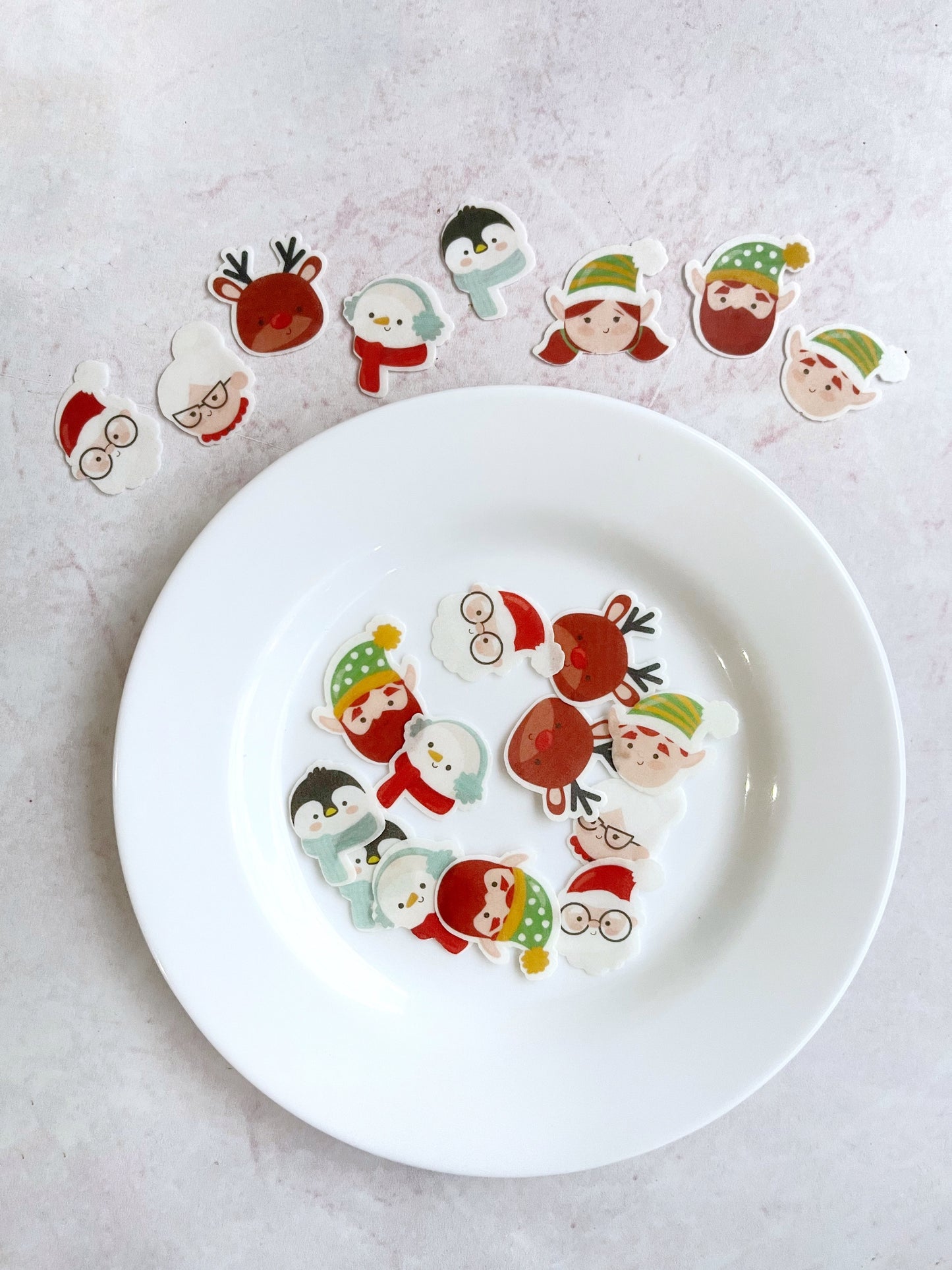 Personajes navideños • 16u