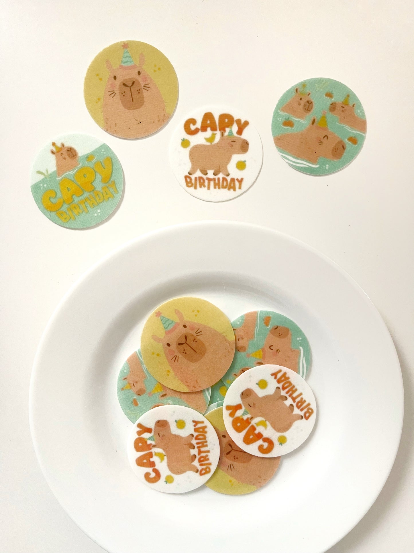 Capy-cumple • 12 toppers