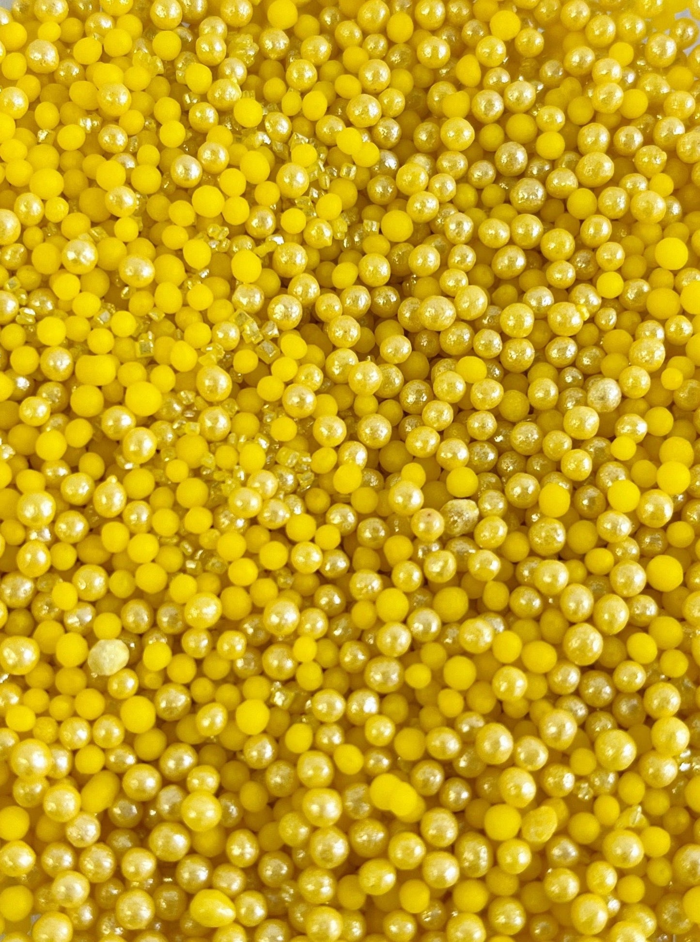 Amarillo brilloso