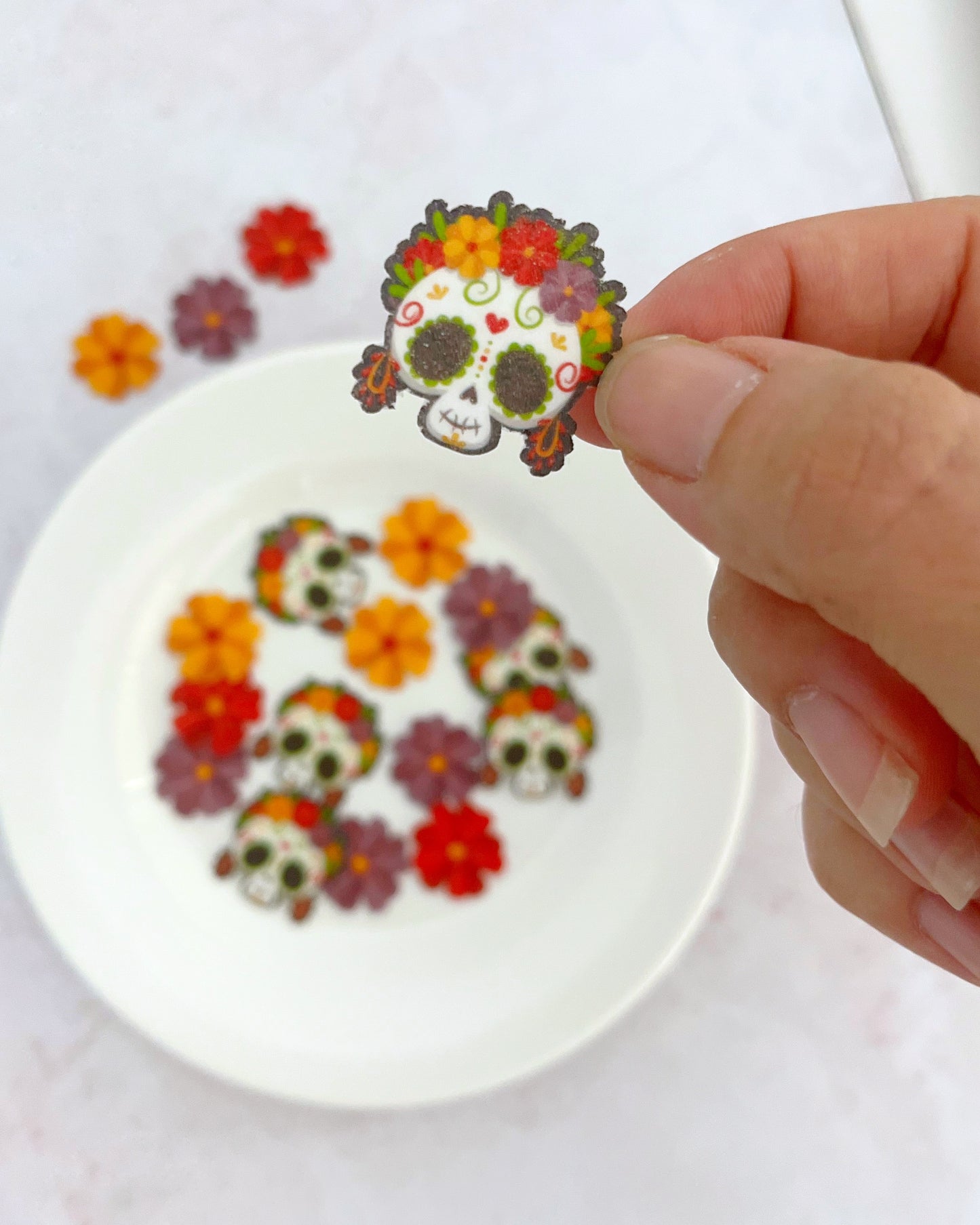 Calavera con flores • 22u